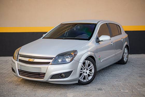 CHEVROLET VECTRA 2.4 MPFI ELITE 16V FLEX 4P AUTOMÁTICO CHEVROLET VECTRA 2.4 MPFI ELITE 16V FLEX 4P AUTOMÁTICO